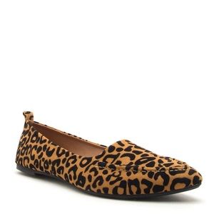 Qupid Leopard Pointed Toe Comfort Flat Loafer
